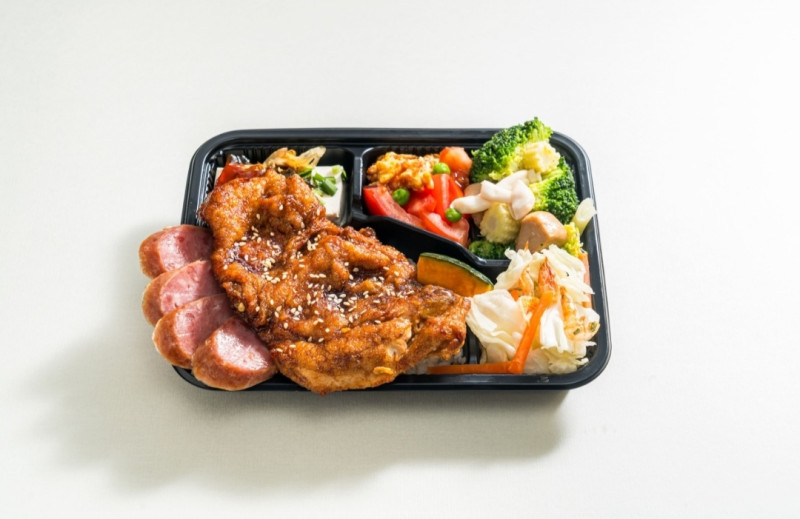 炭燒大雞排＋蜜汁香腸