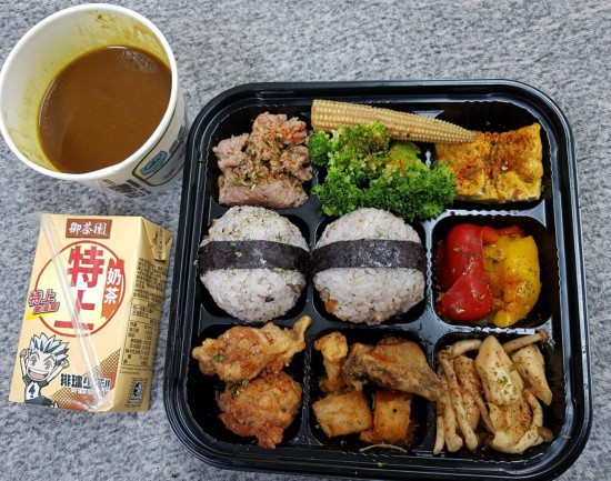 蔬食九宮格餐盒套餐