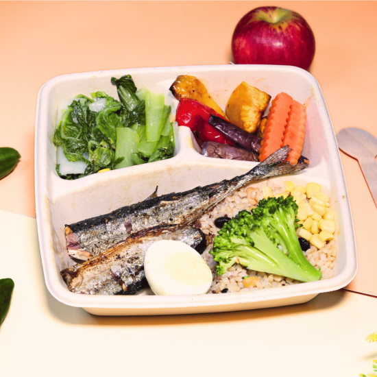 211餐盤-鹽烤秋刀魚