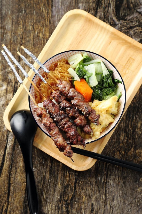 碳烤牛肋丼